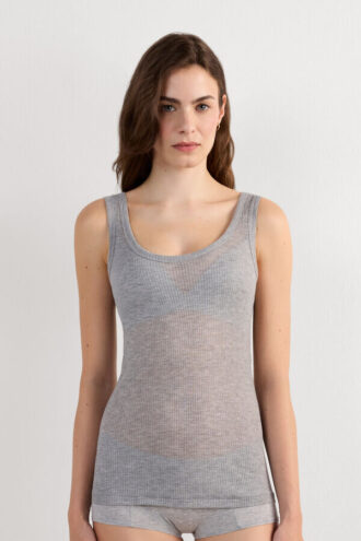 Camisole in Ultranatural with Cashmere