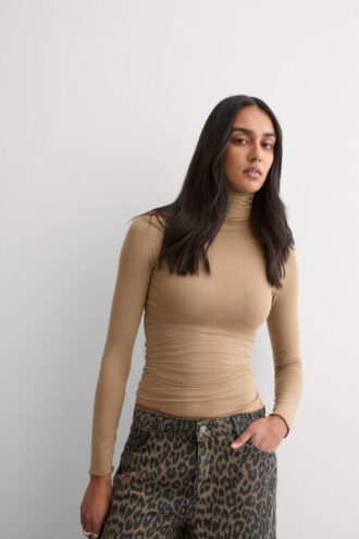Modal Cashmere Ultralight High-Neck Top