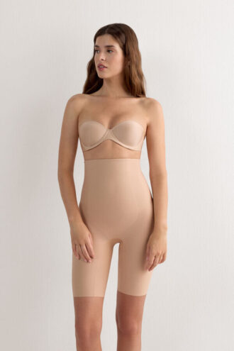 Shaping Shorts in Seamless Microfiber